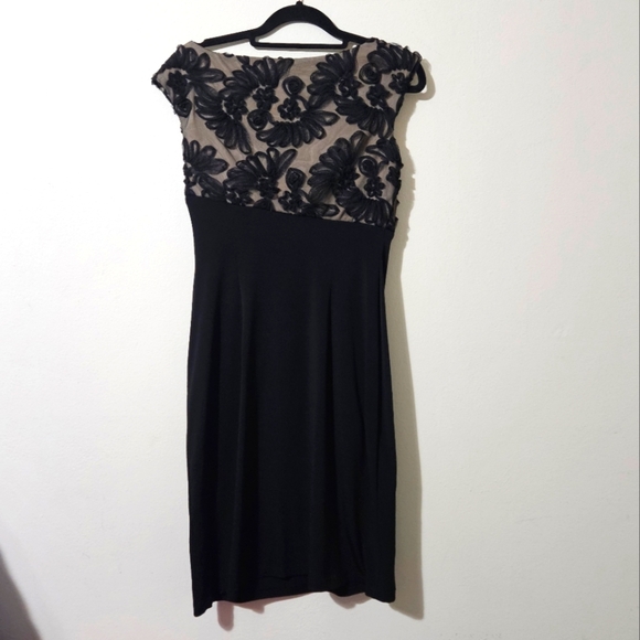 Connected Apparel Ruched Dress - Picture 3 of 5